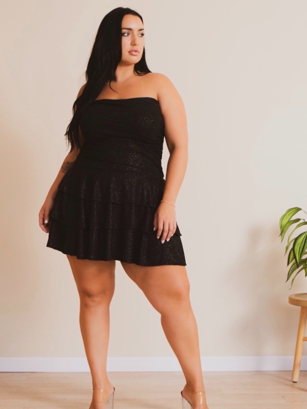 Plus size Glimmer Nights dress - black